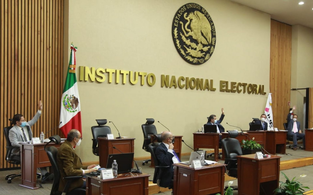 Por: Cortesía Aprueba INE lineamientos para frenar infracciones de servidores a ley electoral