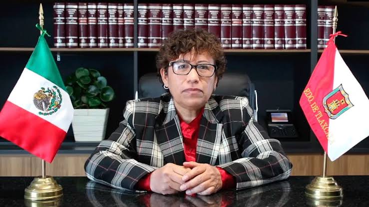 Por: Cortesía Son 3 bancadas las que están a favor de la comparecencia de Ernestina Carro