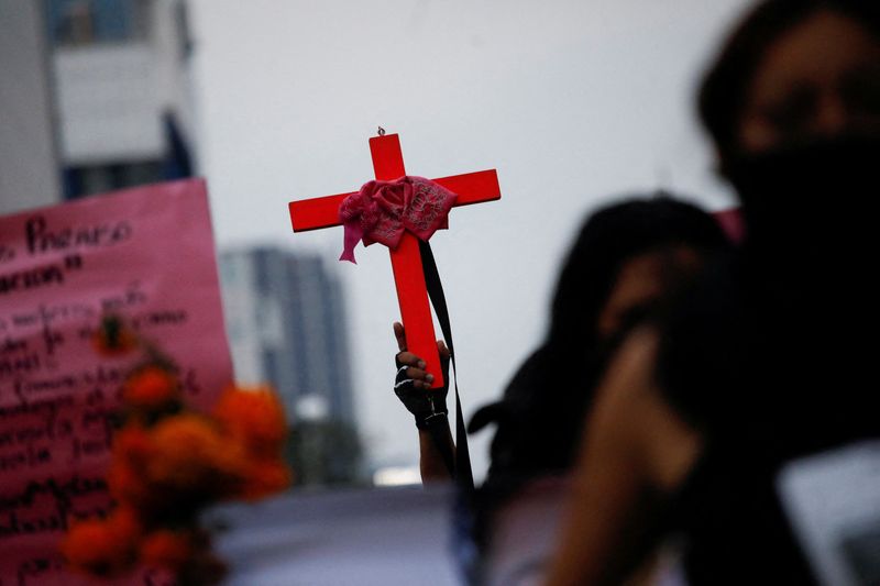 Por: Cortesía EEUU y Tijuana buscan a presunto feminicida serial