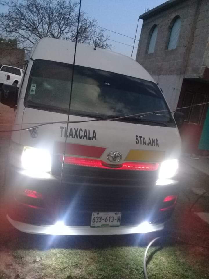 Por: Cortesía Con violencia roban colectiva en Chiautempan; el operador fue privado de su libertad