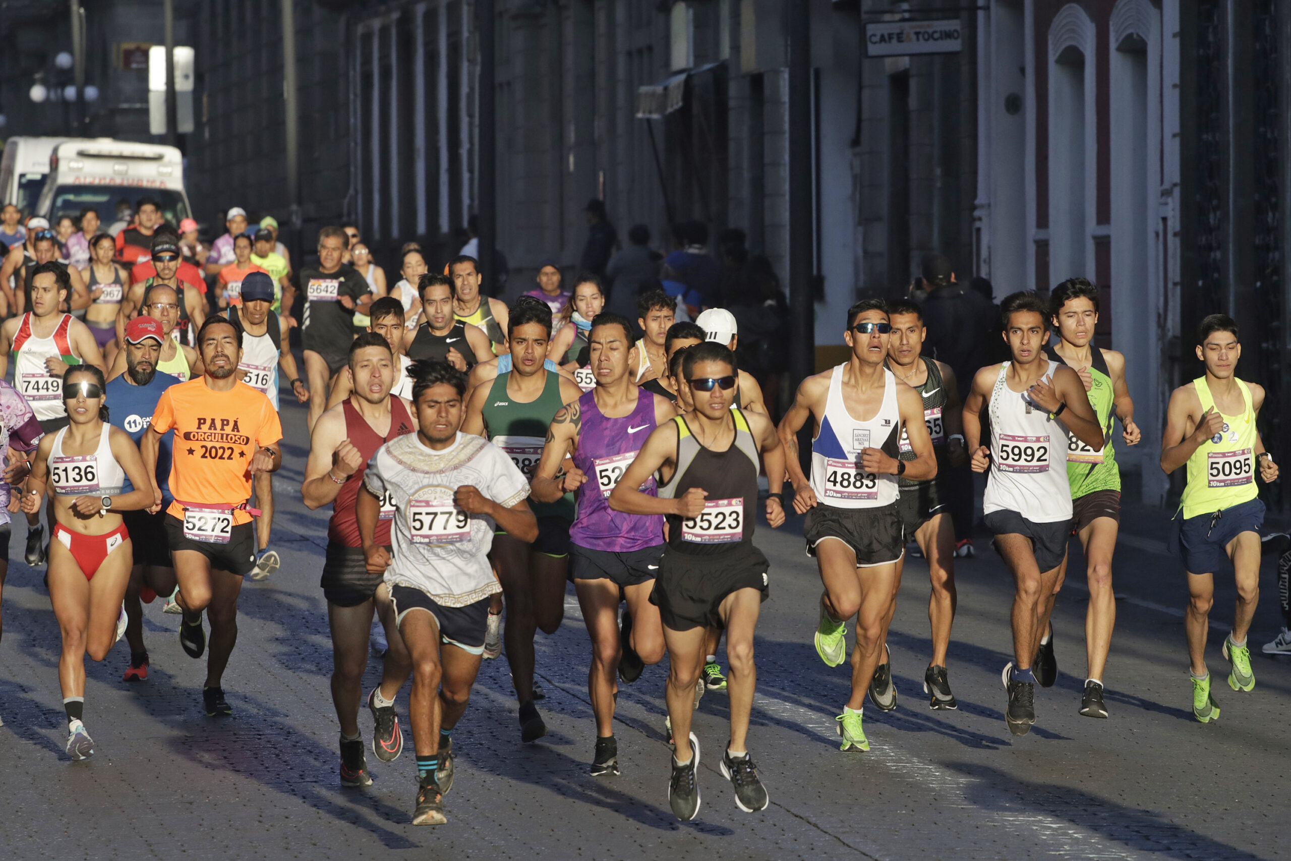 Estas vialidades estarán cerradas en Puebla por el Medio Maratón 2022