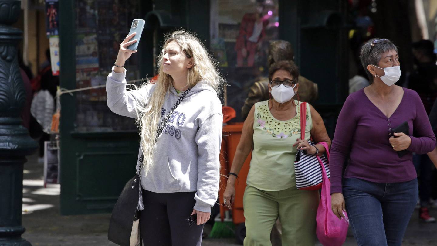 Por: Cortesía Autoridades en el estado de Puebla imponen nuevamente el uso obligatorio del cubrebocas