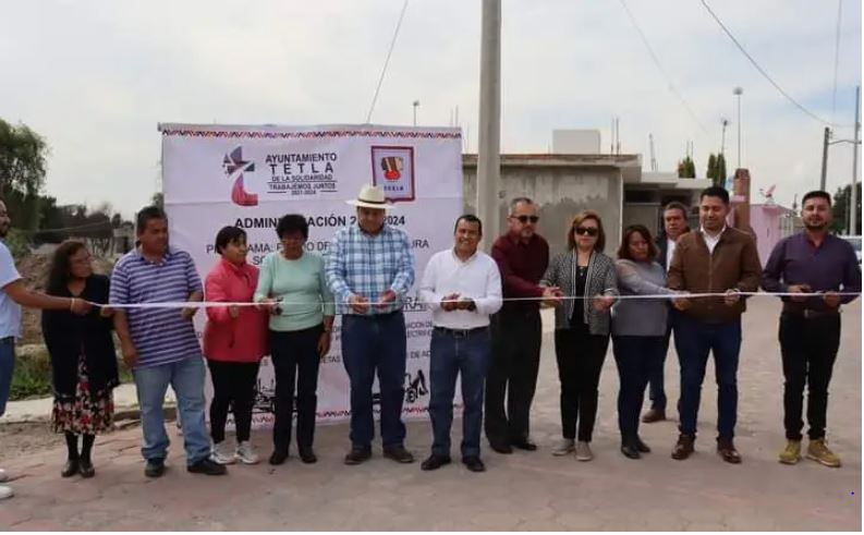 Ayuntamiento de Tetla de la Solidaridad finaliza año entregando obra pública
