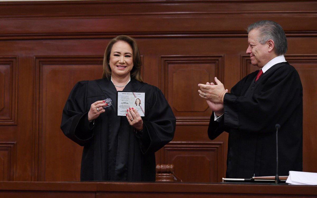 Por: Cortesía Iniciará UNAM investigación por presunto plagio de tesis de la ministra Yasmín Esquivel