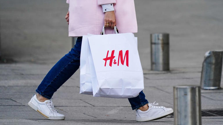 Por: Cortesía “La mercancía que H&M hizo de mí es basura, no la compren”: Justin Bieber dice no aprobar mercancía