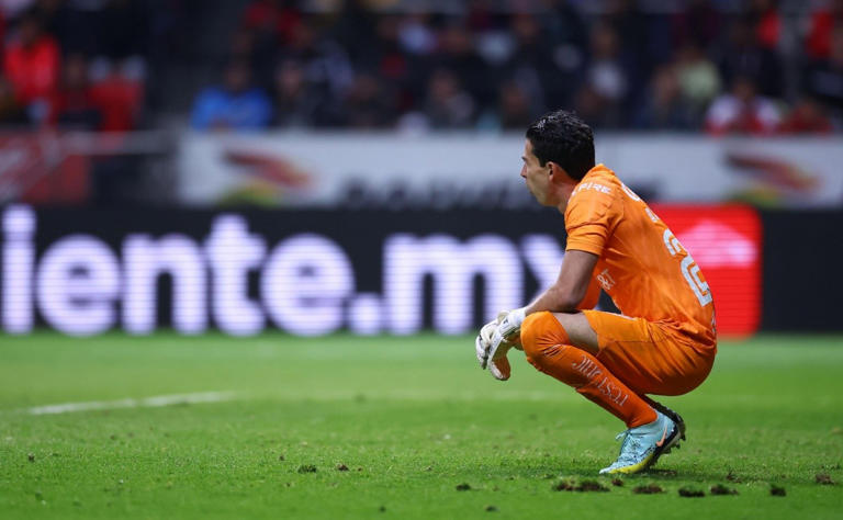 Fernando Ortiz dejó el futuro del portero Óscar Jiménez en manos de la directiva de América