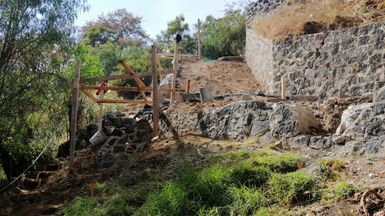 Rehabilitación de las escalinatas del “Pocito” estará lista a finales de febrero