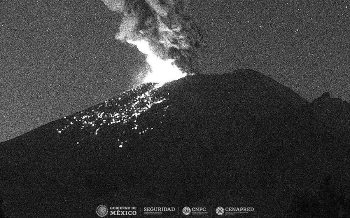 Por: Cortesía Puebla reporta haber percibido la explosión del volcán Popocatépetl esta madrugada
