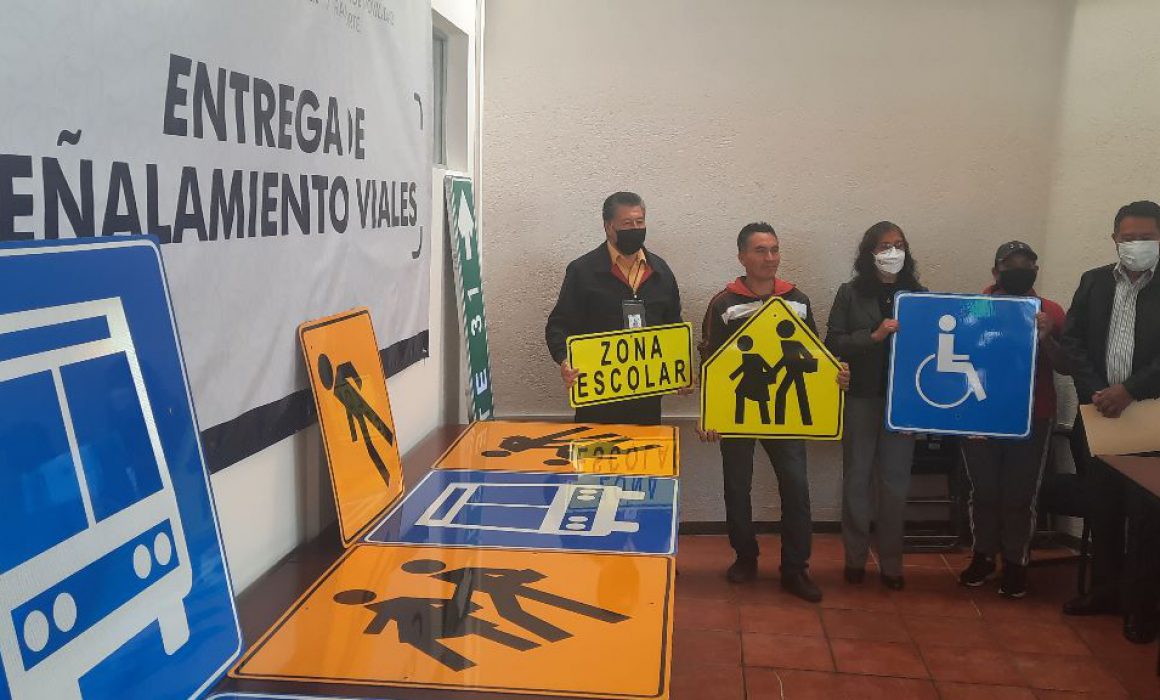 Entregó SMYT 771 señalamientos viales para una movilidad segura