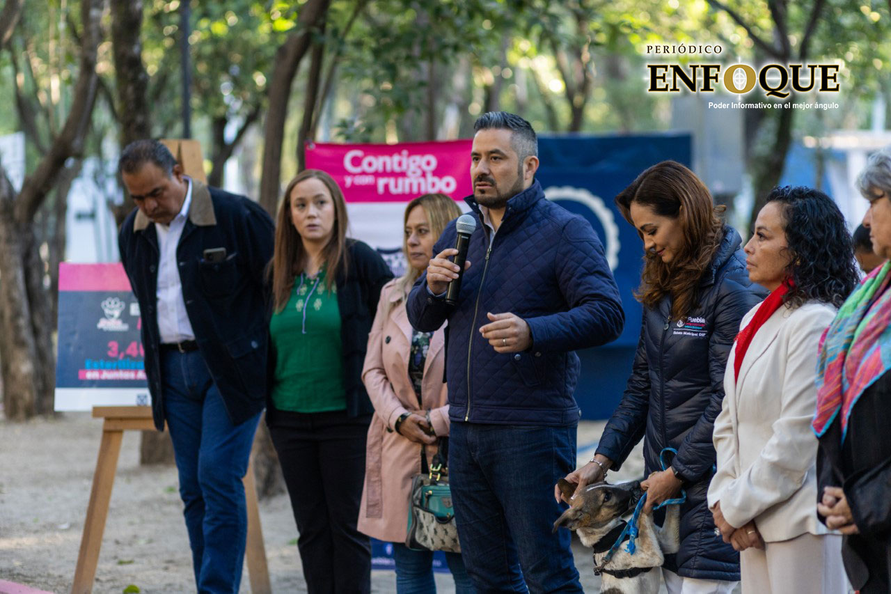 Por: Alex Muñoz Ayuntamiento de Puebla brinda apoyo a familiares de asesinados en Totimehuacan