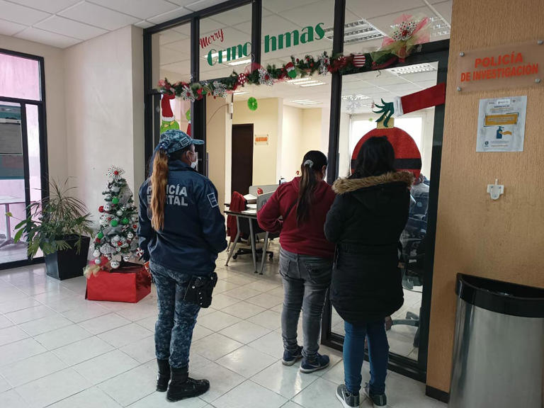 Por: Cortesía Hombre de 50 años lleva con engaños a jovencita a un  hotel… la secuestra