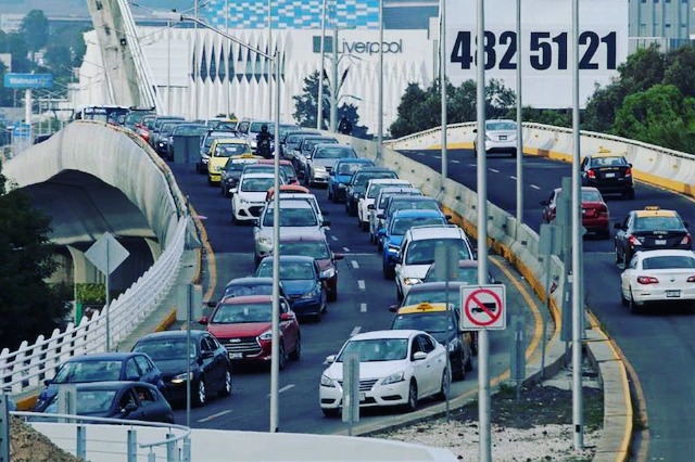 Por: Cortesía "Hoy no circula" en Puebla solo buscará restringir movilidad durante contingencias ambientales