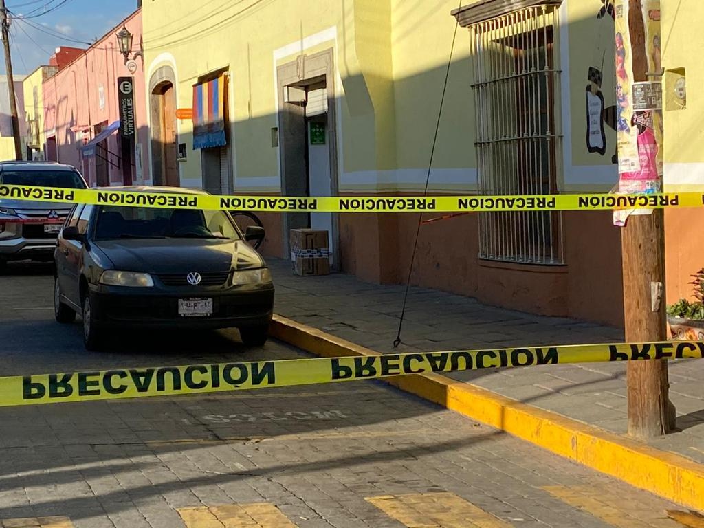 Intenso operativo por paquete sospechoso abandonado en el centro de Huamantla 