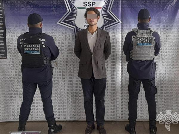 Por: Cortesía Detiene Policía Estatal a hombre que presuntamente pretendía vender un mono araña