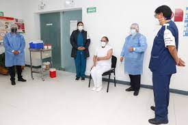 Por: Cortesía Recibirá personal por la salud dosis de refuerzo contra la COVID-19