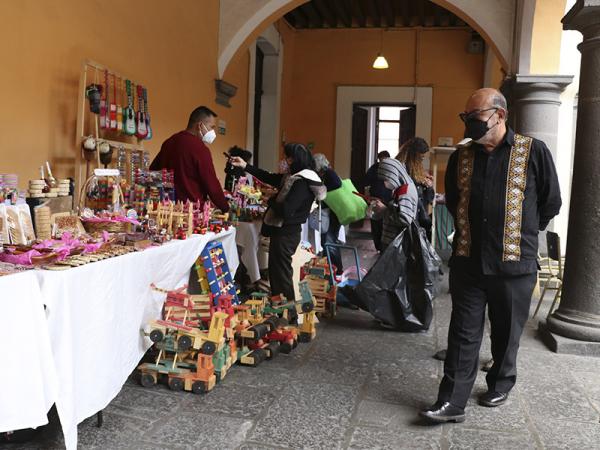Por: Cortesía Abre Cultura expo-venta de la Primera Feria del Juguete Tradicional Poblano