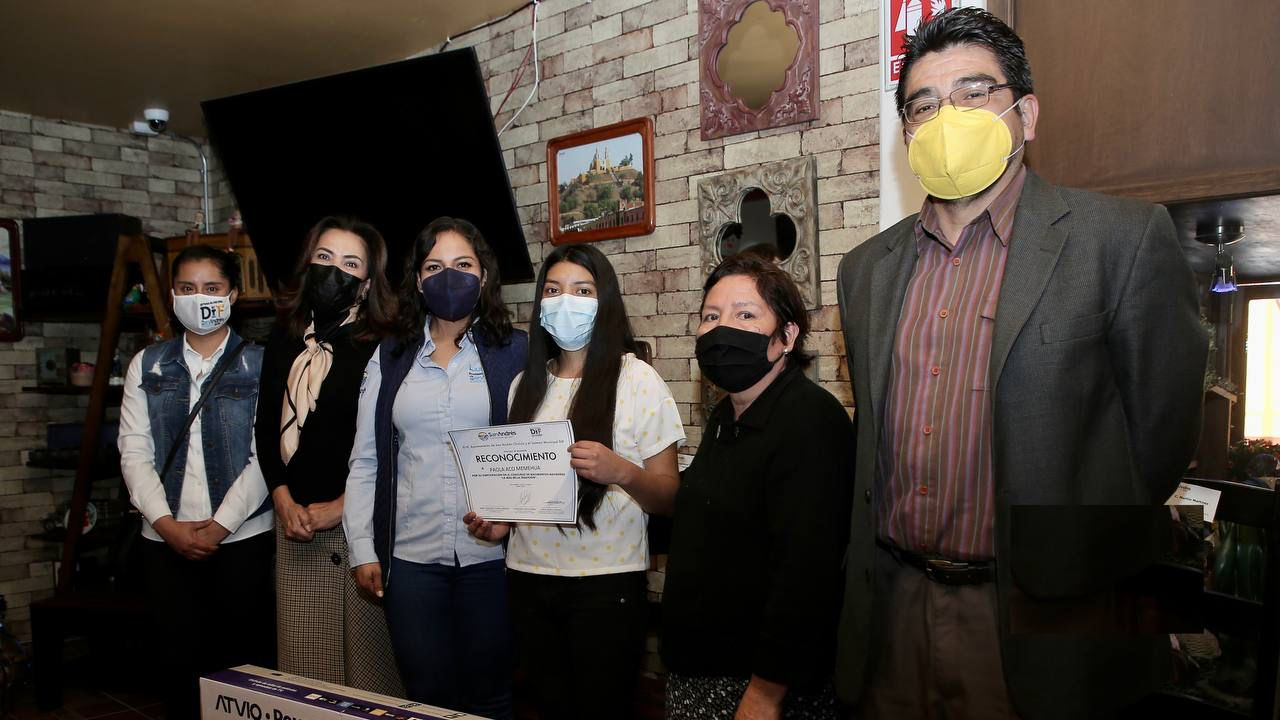 Por: Cortesía DIF de San Andrés Cholula premió a los ganadores del concurso “La más bella tradición”