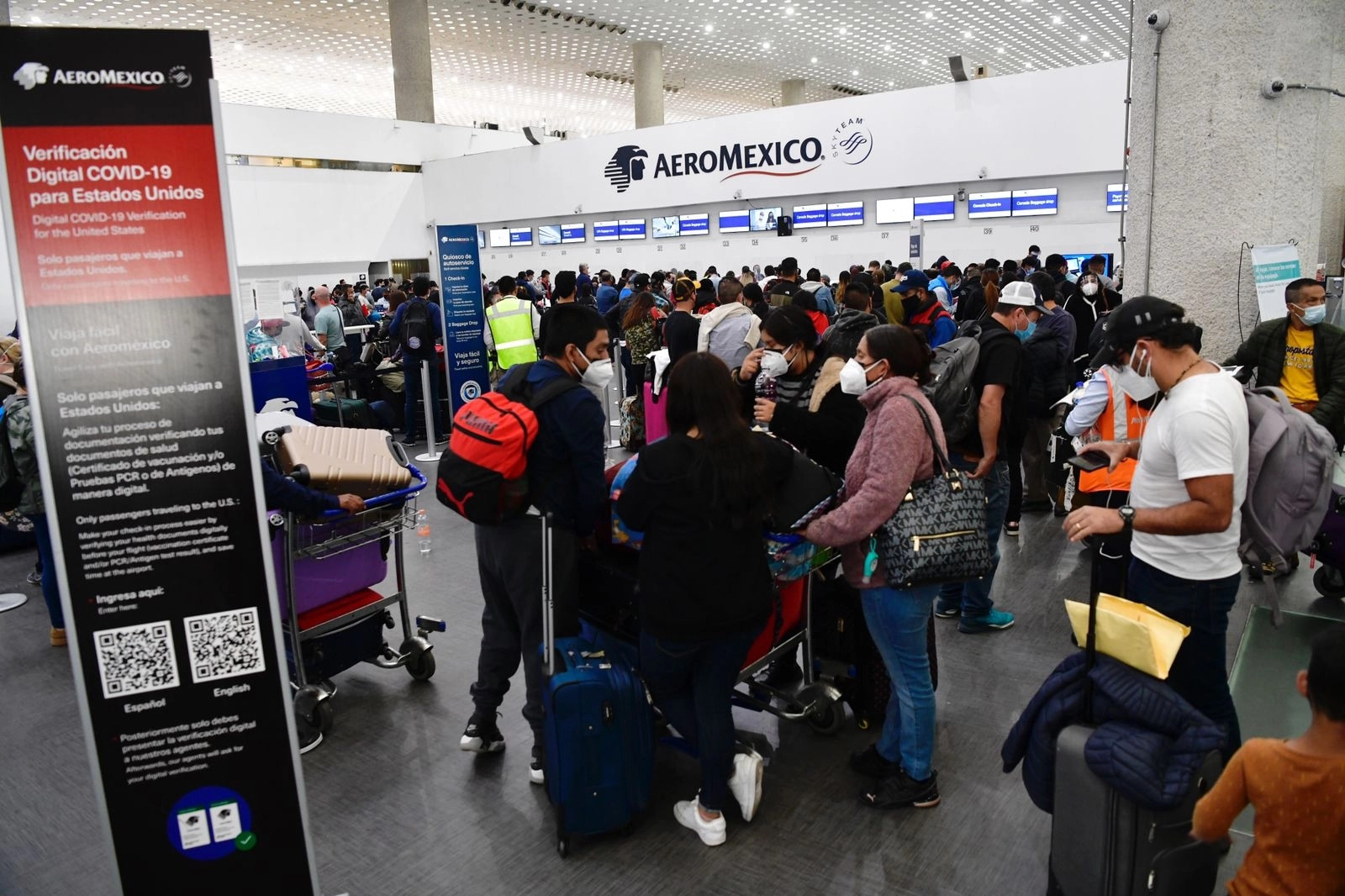 Por: Cortesía A tres días de cancelación y retraso de vuelos sigue el caos en el AICM