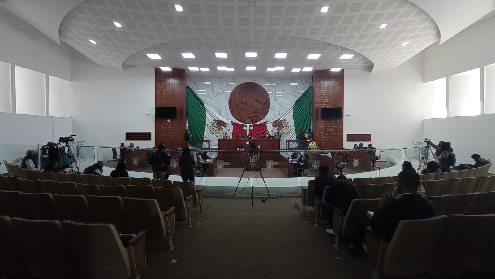 Por: Cortesía Normaliza Diana Torrejón enfrentamientos entre sus compañeros diputados