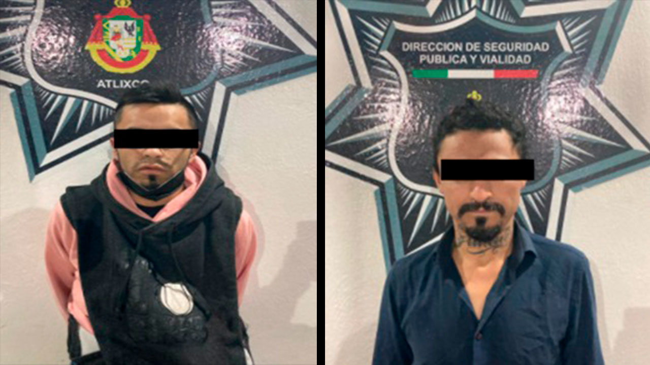 Por: Cortesía En la Trinidad Tepango en el municipio de Atlixco, detienen a dos sujetos por posesión de armas