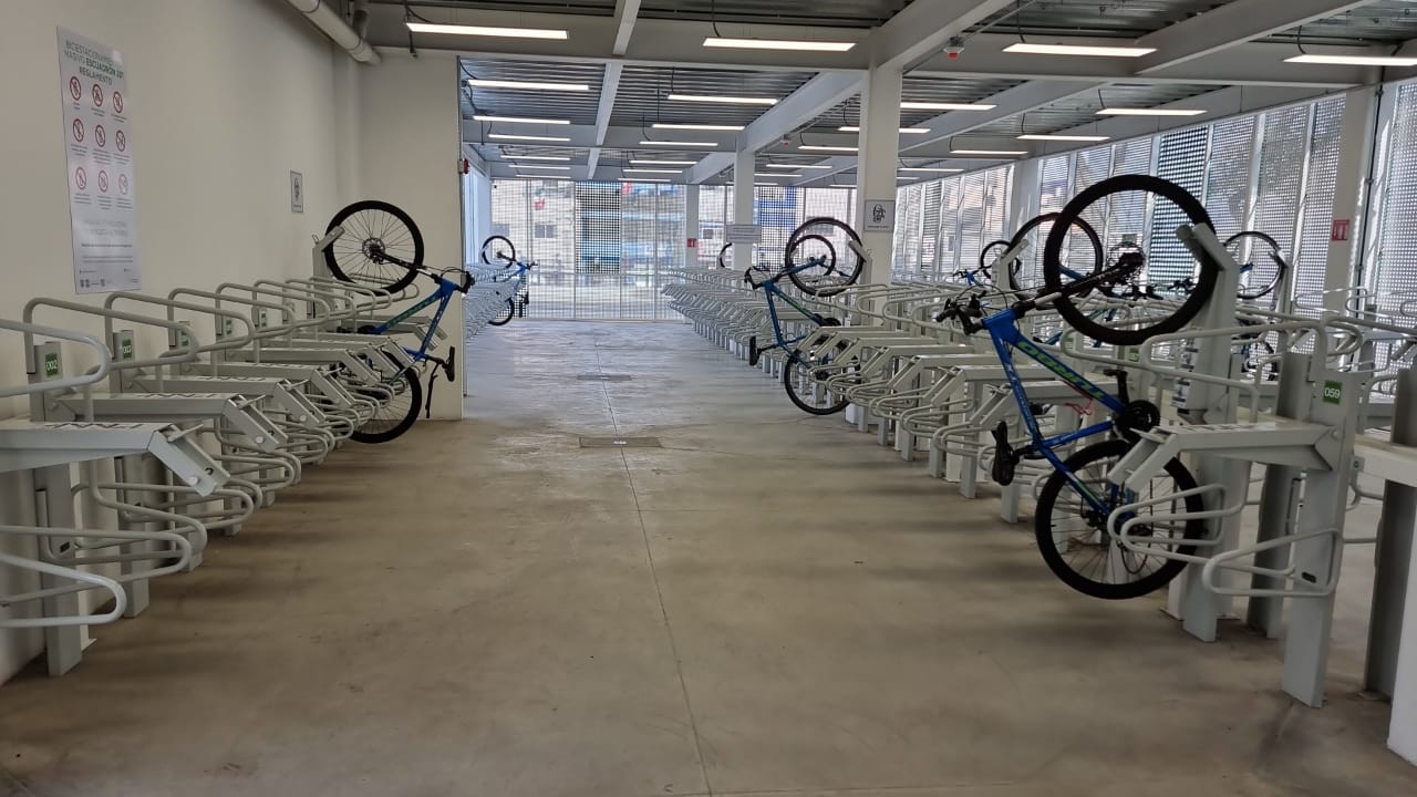 Obra de biciestacionamiento en Terminal La Margarita no tiene retraso, asegura Infraestructura Municipal