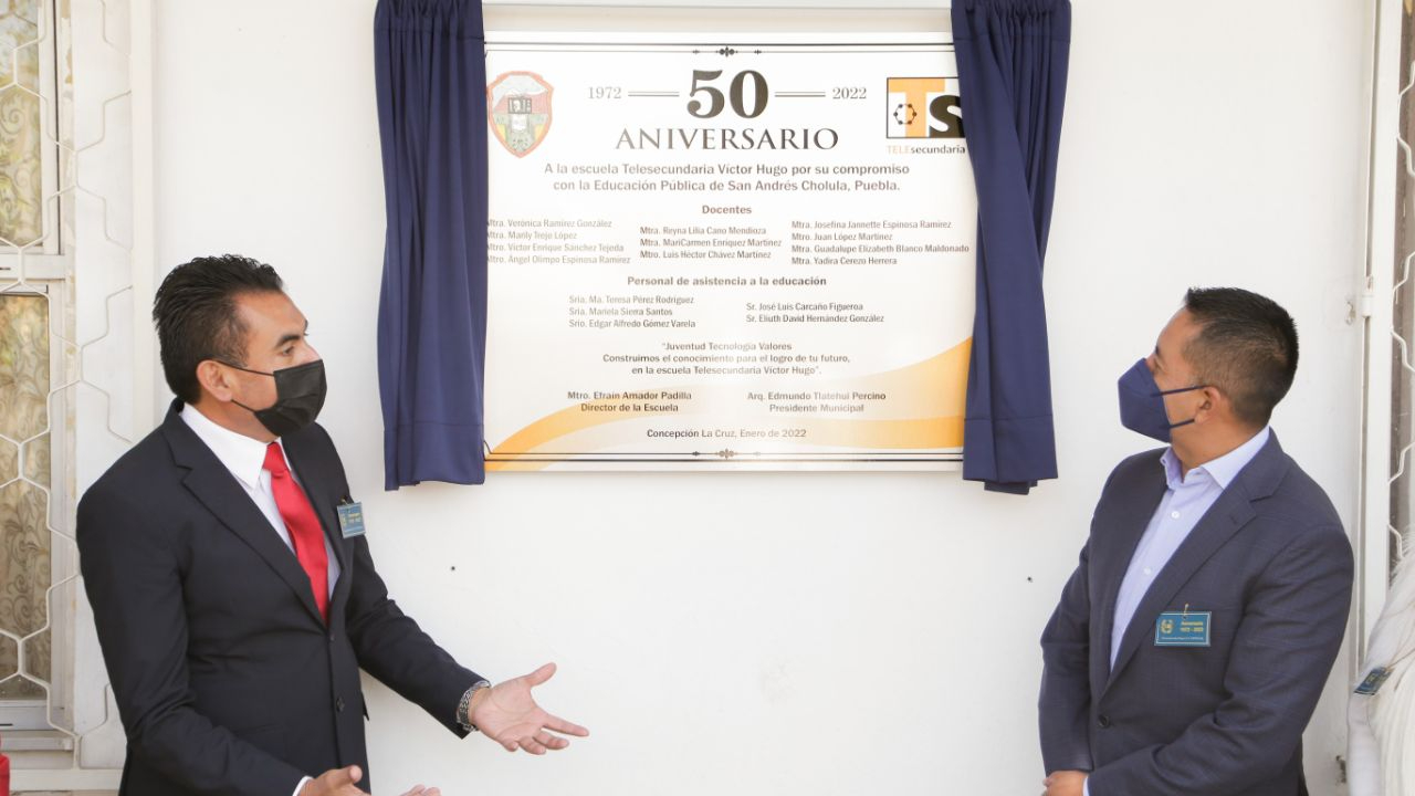 Por: Cortesía Conmemoran en San Andrés Cholula el 50 Aniversario de la Telesecundaria Víctor Hugo