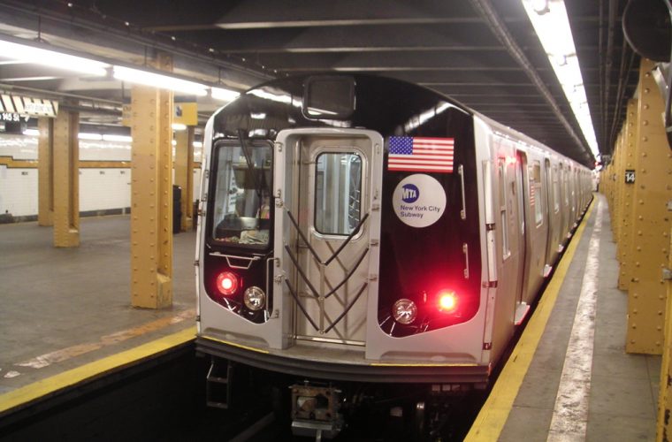 Por: Cortesía Detienen a sujeto por empujar a mujer a las vías del metro en Nueva York