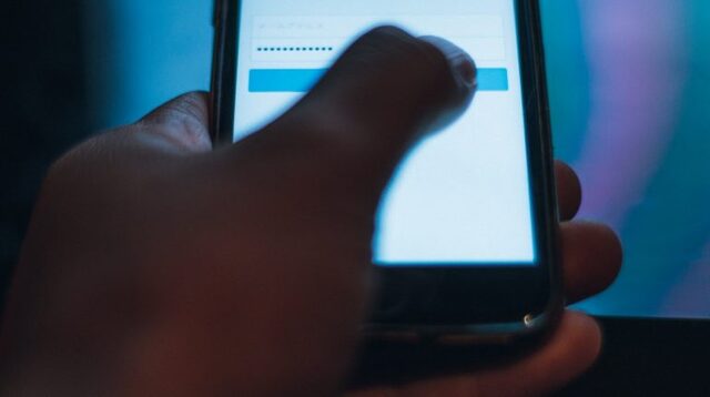 Por: Cortesía Cómo evitar que ´hackeen´ tu cuenta de Whatsapp