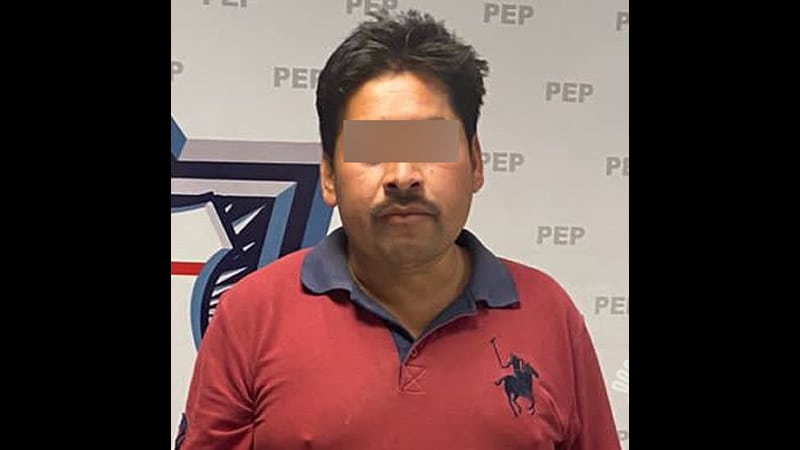 Por: Cortesía Policía recupera vehículo con reporte de robo en Santa Clara Ocoyucan; el conductor fue detenido