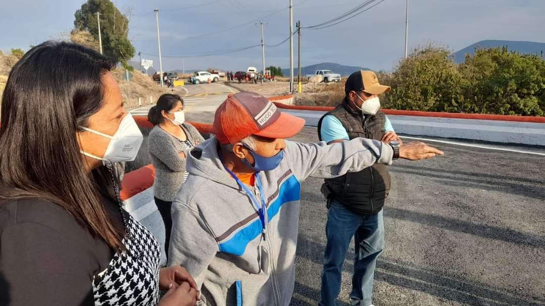 Por: Cortesía Ariadna Ayala entrega rehabilitación de puente prioritario en la zona oriente de Atlixco