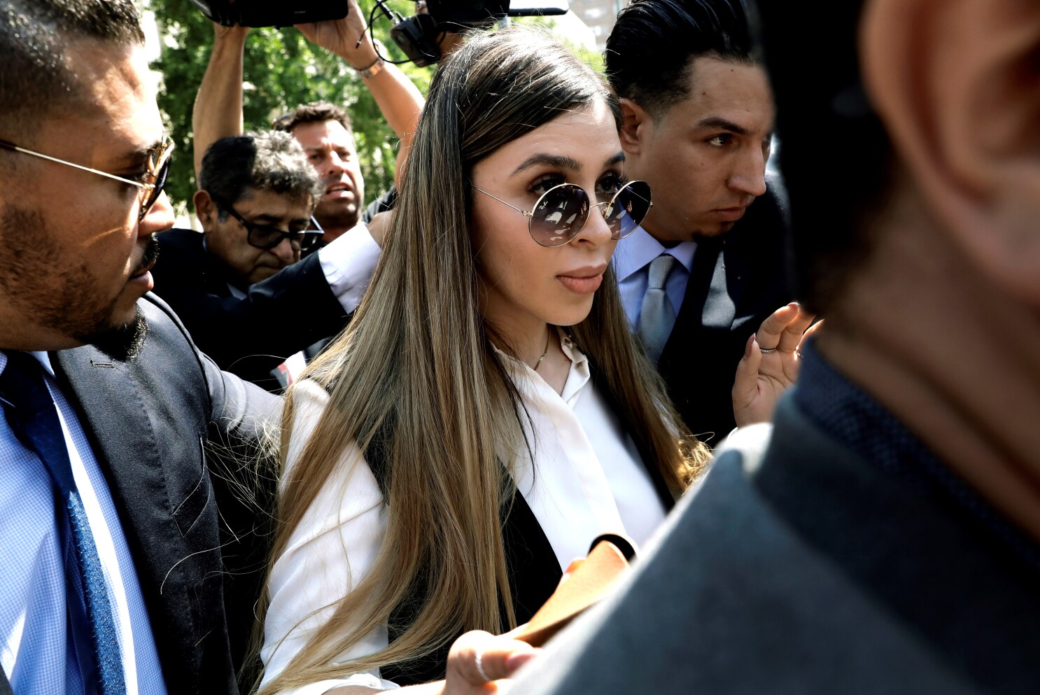 Por: Cortesía Reducen condena a Emma Coronel, podría salir en septiembre de 2023 o antes si presenta buena conducta