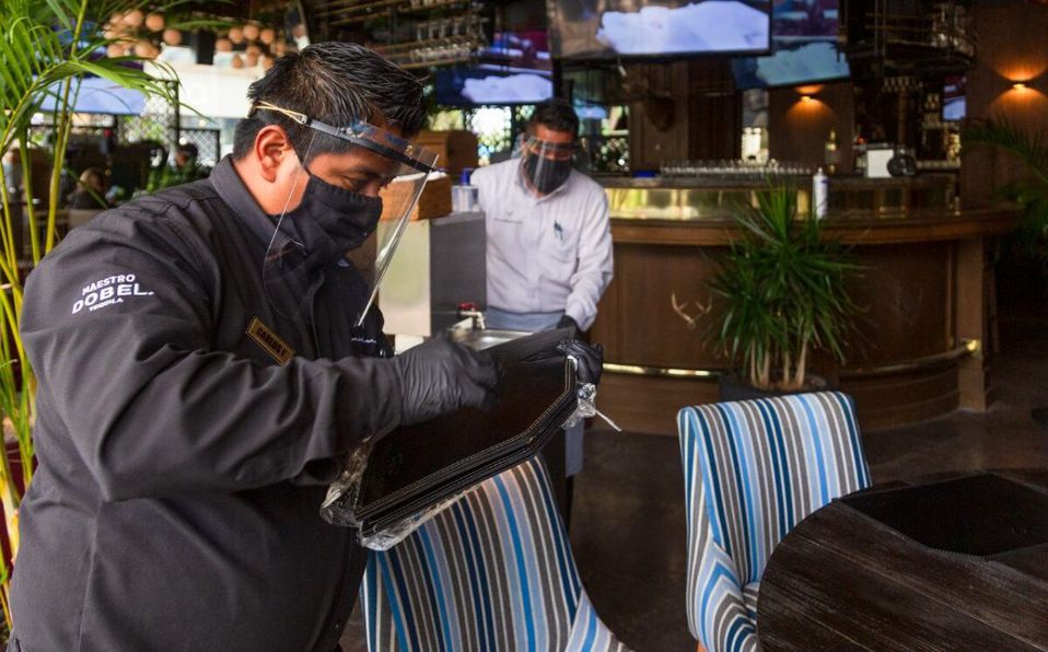 Establecimientos en Puebla esperan una recuperación económica este 14 de febrero