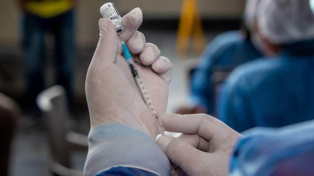 Por: Cortesía Combinación de las vacunas Sputnik o AstraZeneca: esto sabemos sobre mezclarlas en la dosis de refuerzo