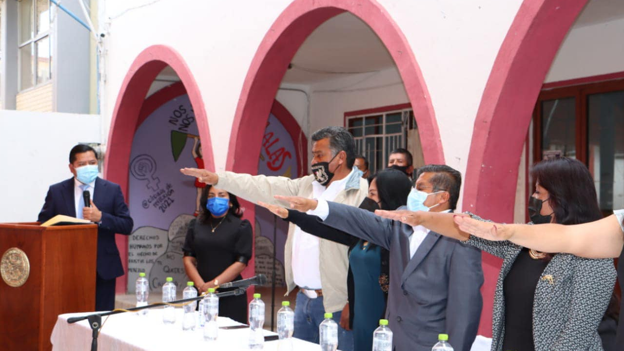 Por: Cortesía Autoridades Auxiliares electas de Cuautlancingo rindieron protesta