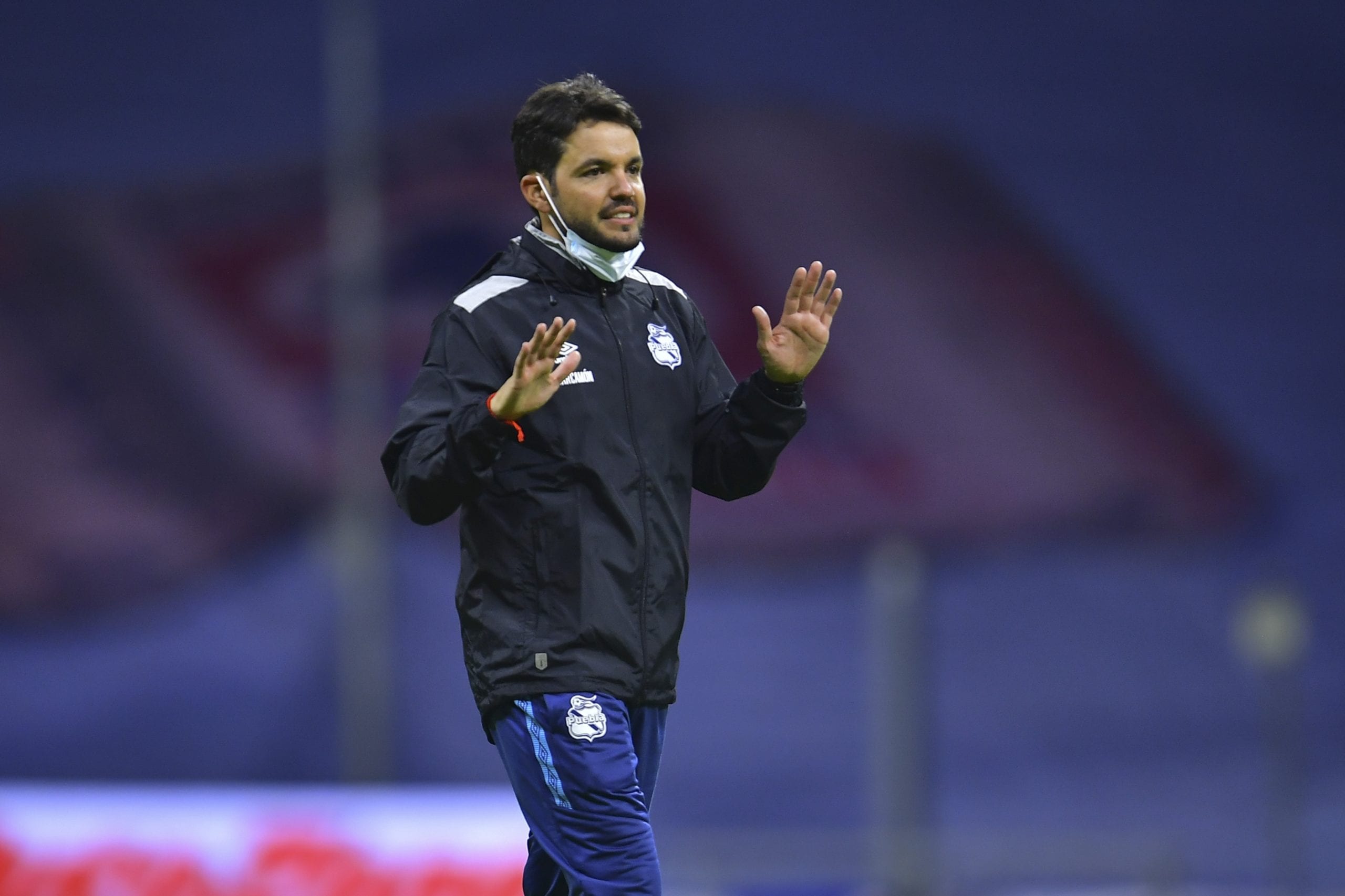 Por: Cortesía Nicolás Larcamón pide respeto para Monterrey