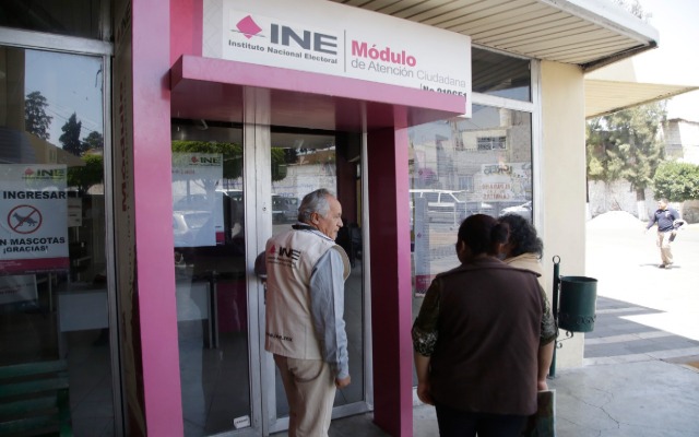 Por violar veda electoral, INE ordena a gobernadores retirar comunicado en apoyo a AMLO