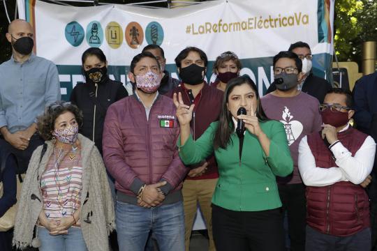 Claudia Rivera critica propuesta de gobierno para regularizar a sexoservidoras 