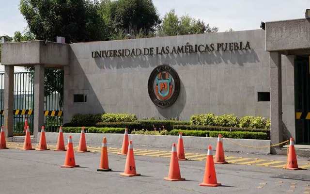 Afirma Barbosa que el conflicto UDLAP es usado para distraer la atención del desfalco a Fundación Jenkins