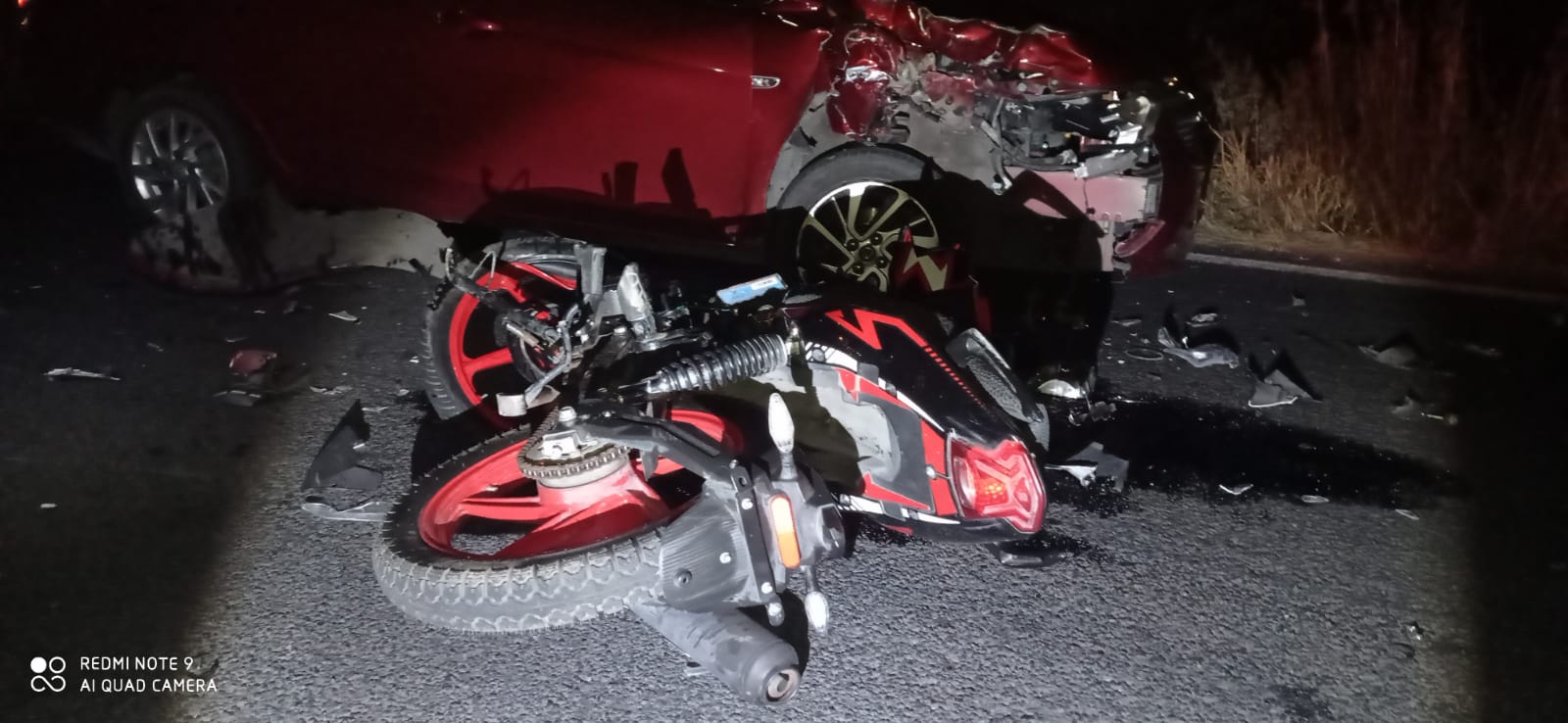 Percance en Atlixco dejó como saldo una persona fallecida tras salir impactado de su moto