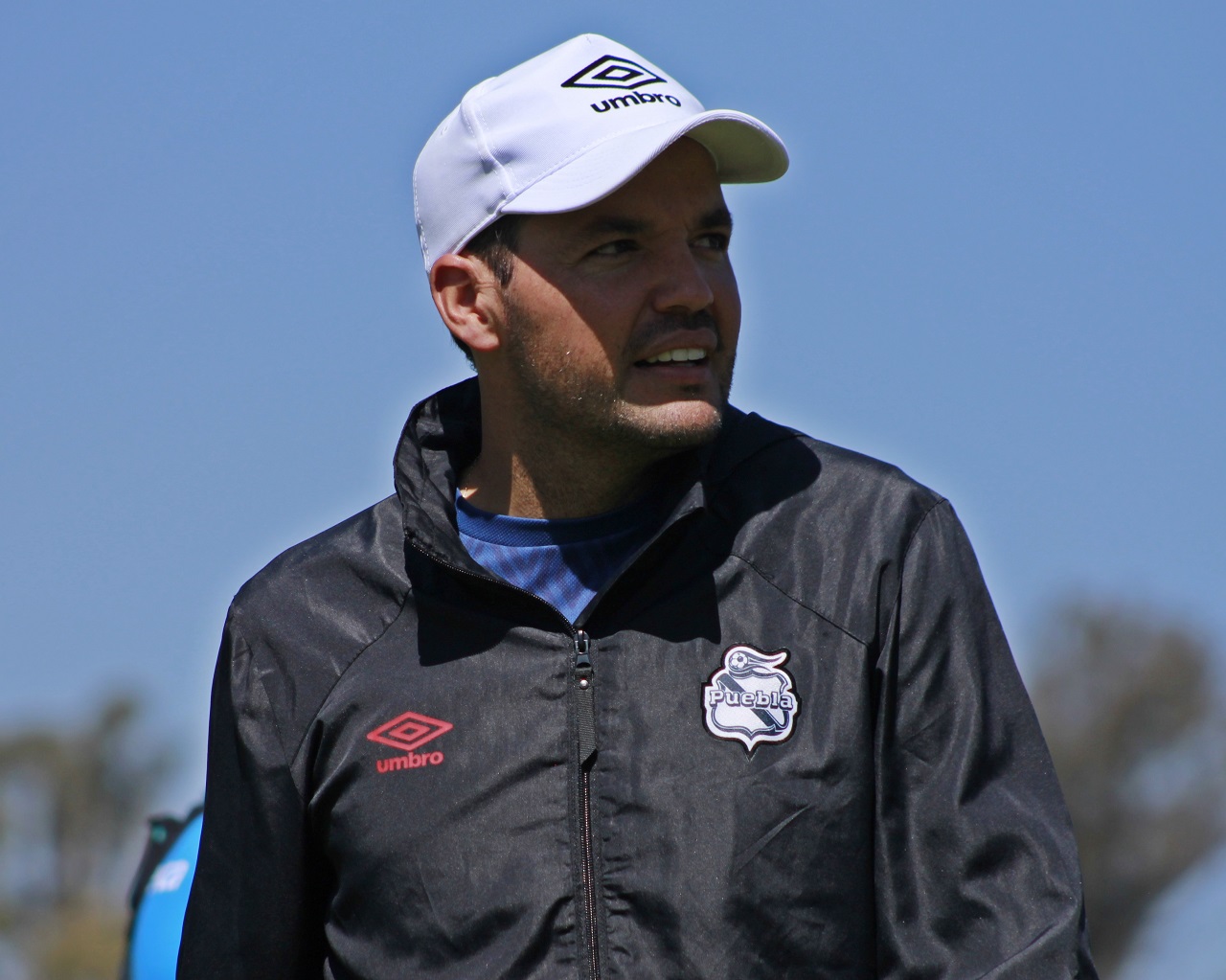 Por: Club Puebla A Larcamón no le interesa el favoritismo ante Chivas