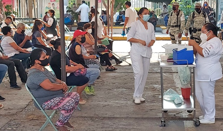 Por: Cortesía Iniciará el 8 de febrero la vacunación de refuerzo para mayores de 40 en Puebla capital