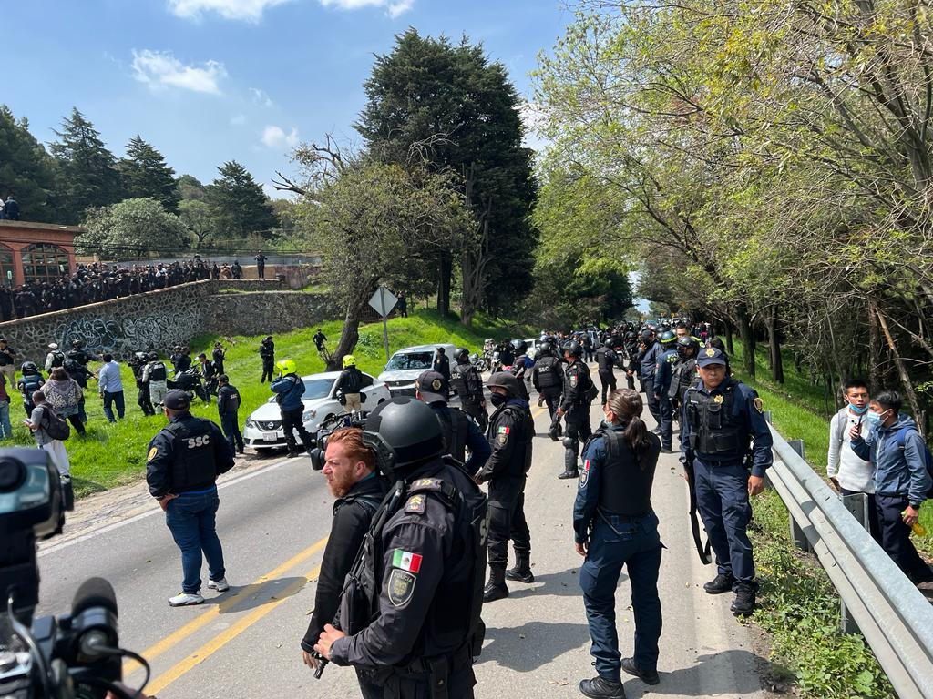 Por: Cortesía Se registra balacera sobre la federal México-Cuernavaca; al lugar arribaron 500 elementos de seguridad y GN
