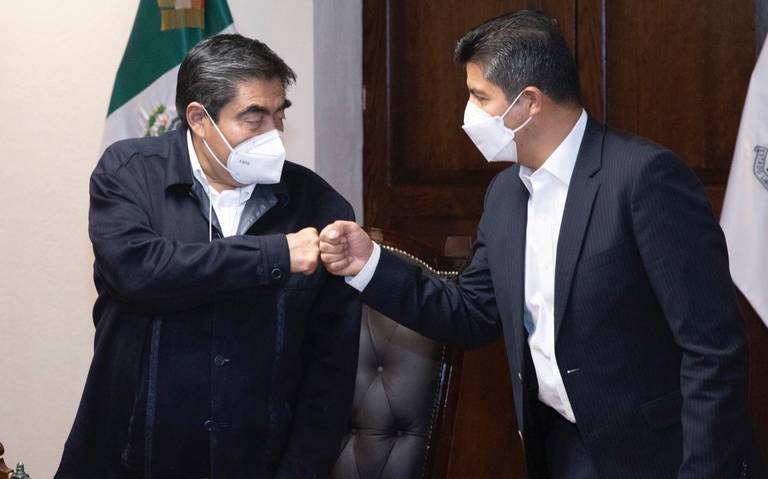 Eduardo Rivera defiende amistad con Barbosa