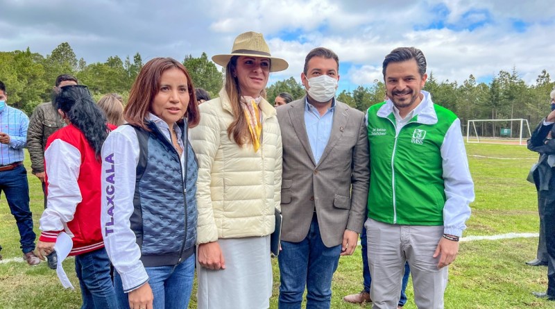 Alcalde de Huamantla asistió a la inauguración de pista de atletismo en La Malintzi