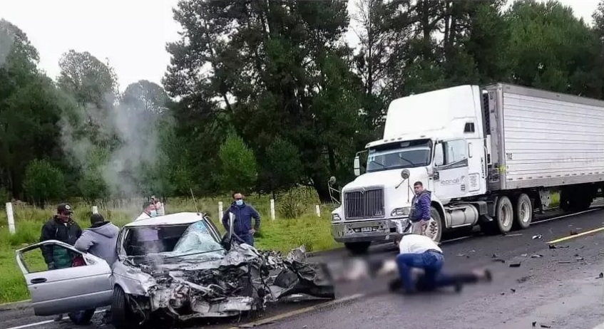 Por: Cortesía Fuerte accidente en la autopista Amozoc-Perote deja un muerto y dos heridos