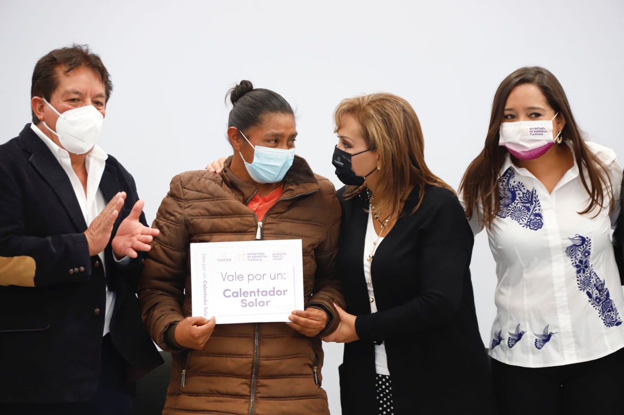 Por: Cortesía Entregó gobernadora Lorena Cuéllar apoyos del programa “Bienestar Para Tu Hogar” en Totolac