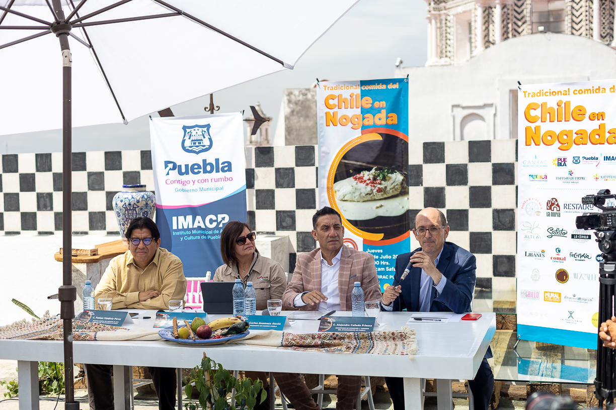 Foto: Alex Muñoz Esperan vender tres millones de Chiles en Nogada durante esta temporada