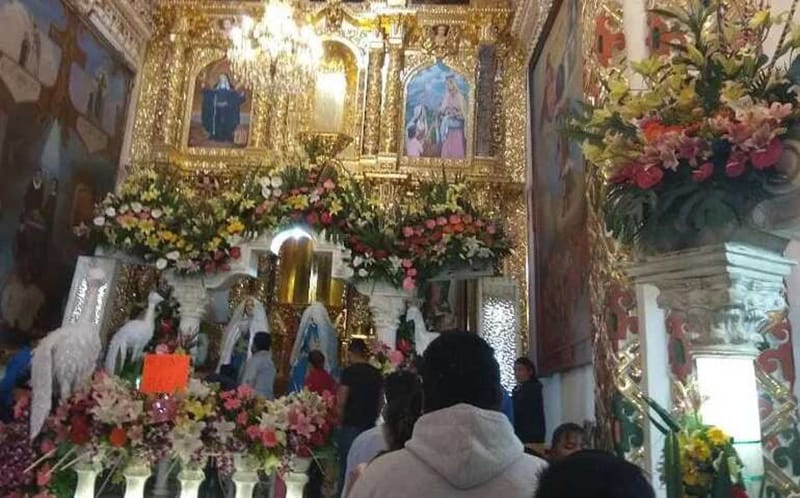 Por: Cortesía Hombre de 22 años es detenido tras robar corona de la virgen de la parroquia de Santa Isabel Tepetzala.