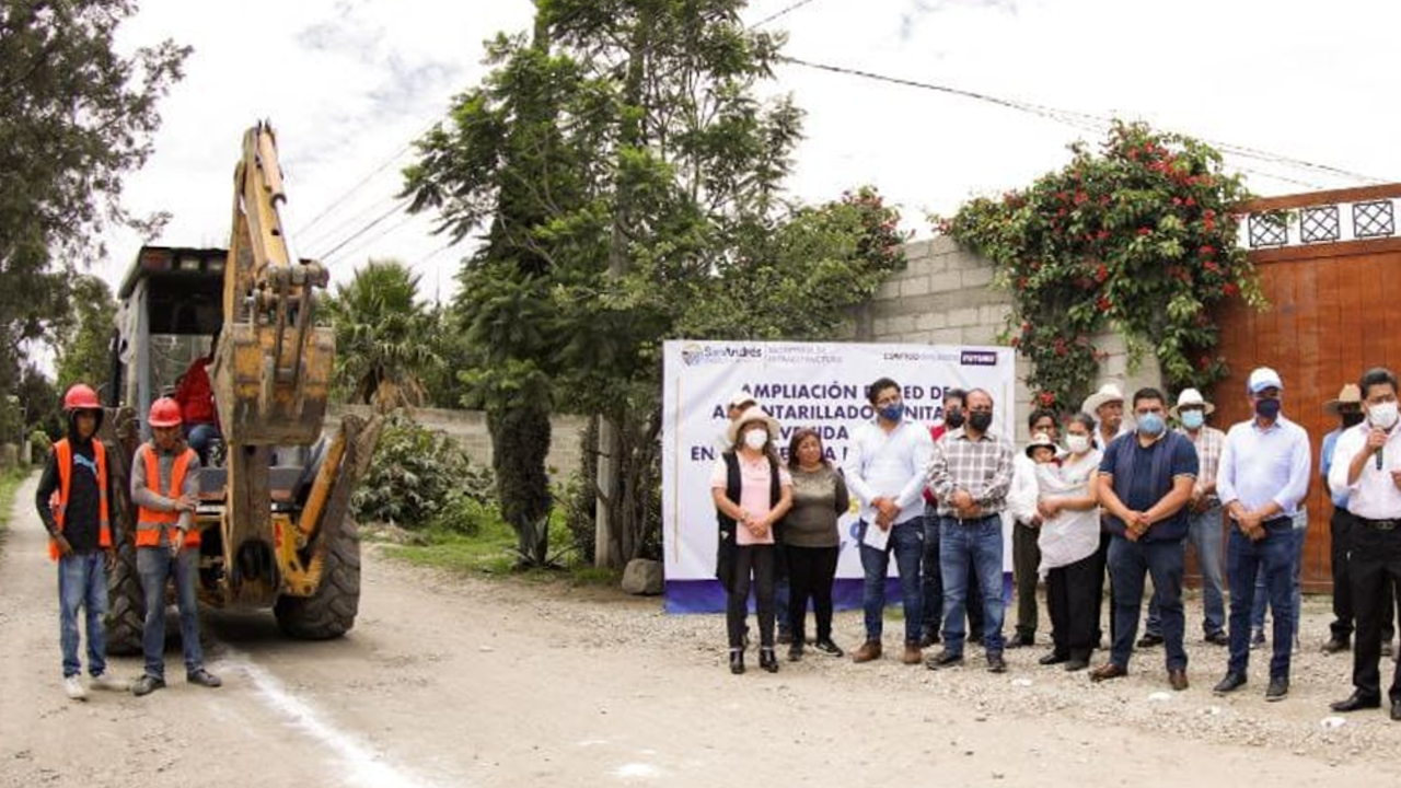Ayuntamiento de San Andrés Cholula inició con la ampliación de alcantarillado de Santa María Tonanzintla 