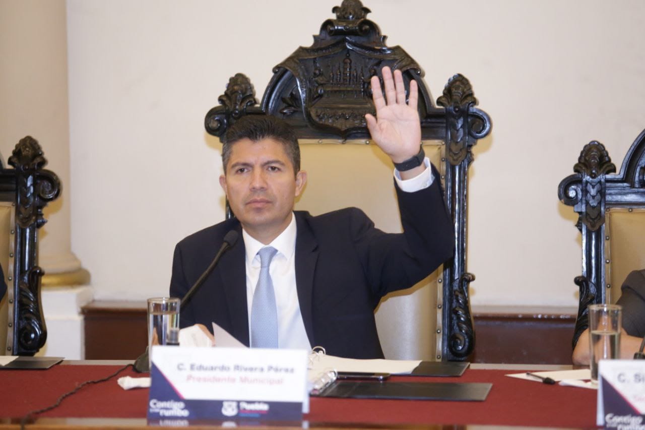 ¿Nos podrá echar la mano?, pide Eduardo Rivera a AMLO